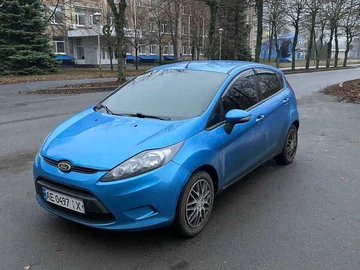 Авто Ford Fiesta 2011 № 8297682