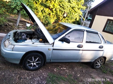 Авто ВАЗ 2110 2001 № 8297819