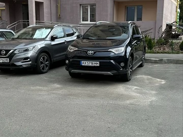 Авто Toyota Rav 4 2017 № 8297829