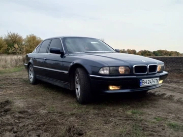 Авто BMW 7 Серия 1995 № 8297951