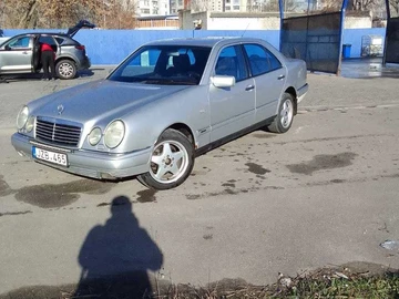 Авто Mercedes 220 1998 № 8297978