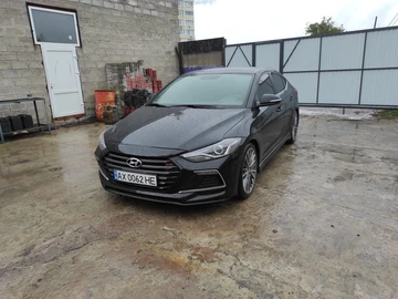 Авто Hyundai Elantra 2017 № 8298049