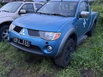 Авто Mitsubishi L 200 2008 № 8298061