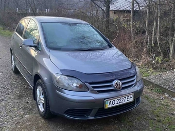 Авто Volkswagen Golf Plus 2009 № 8298171