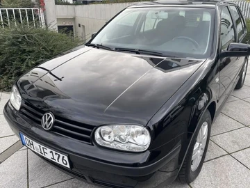 Авто Volkswagen Golf 2002 № 8298203