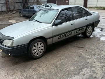 Авто Opel Omega 2000 № 8298374