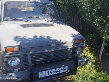 Авто ВАЗ 2121 1997 № 8298471