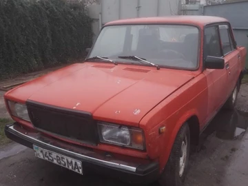 Авто ВАЗ 2107 1995 № 8298550