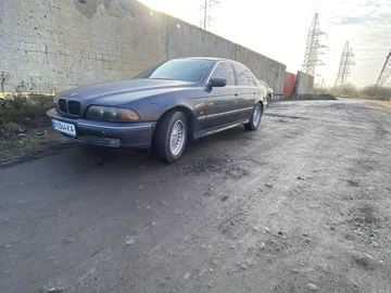 Авто BMW 5 Серия 1998 № 8298785
