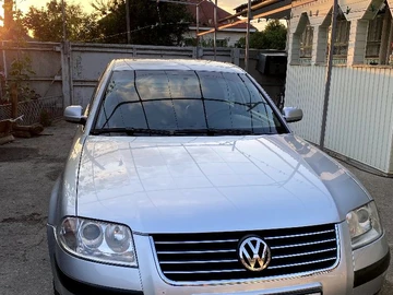 Авто Volkswagen Passat Variant 2003 № 8298821