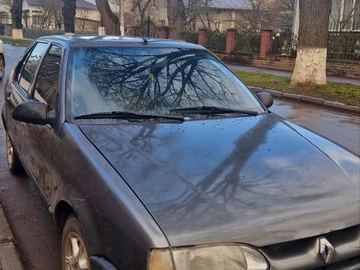 Авто Renault 19 1994 № 8299003