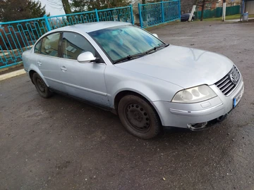 Авто Volkswagen Passat Sedan 2004 № 8299081