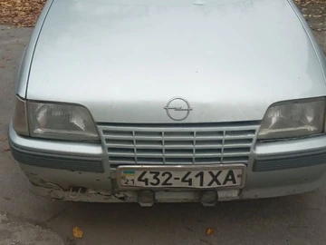 Авто Opel Kadett 1987 № 8299135