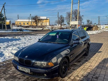 Авто BMW 5 Серия 2002 № 8299142