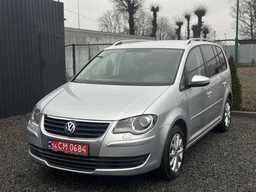 Авто Volkswagen Touran 2010 № 8299250