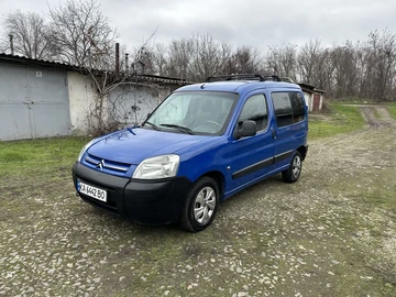 Авто Citroen Berlingo 2010 № 8299432