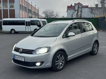 Авто Volkswagen Golf Plus 2011 № 8299511