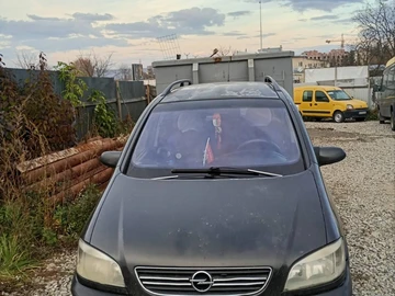 Авто Opel Zafira 2000 № 8299526