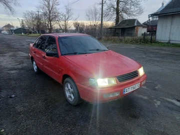 Авто Volkswagen Passat Sedan 1989 № 8299528