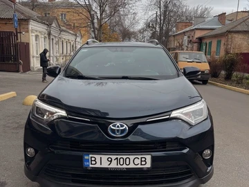 Авто Toyota Rav 4 2018 № 8299540