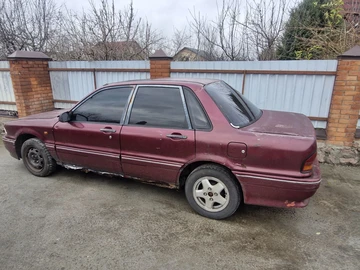 Авто Mitsubishi Galant 1994 № 8299562