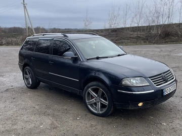 Авто Volkswagen Passat Variant 2003 № 8299596