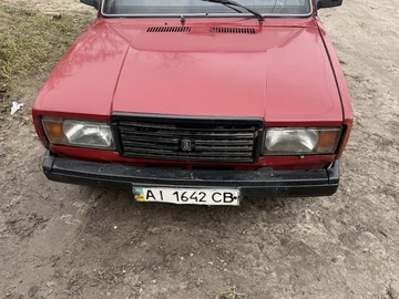 Авто ВАЗ 2107 1983 № 8299759