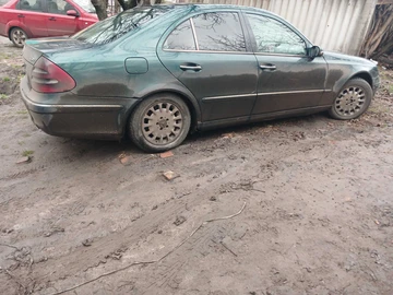 Авто Mercedes E Серия 2004 № 8299785
