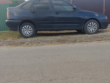 Авто Volkswagen Polo 1997 № 8299976