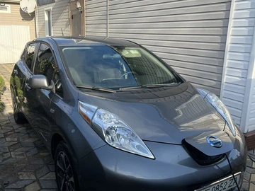Авто Nissan Leaf 2014 № 8300028
