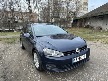Авто Volkswagen Golf 2013 № 8300045