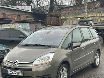 Авто Citroen C4 Picasso 2009 № 8300048