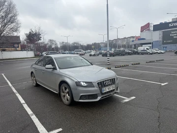 Авто Audi A4 2011 № 8300054