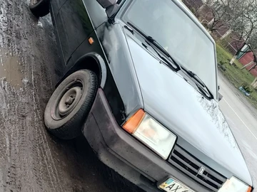 Авто ВАЗ 2109 1992 № 8300077