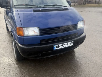 Авто Volkswagen Transporter 1996 № 8300125