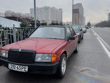 Авто Mercedes 190 1988 № 8300165
