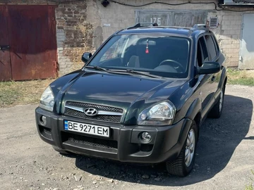 Авто Hyundai Tucson 2009 № 8300188