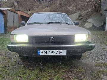 Авто Volkswagen Santana 1984 № 8300206