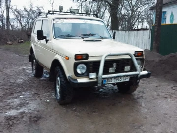 Авто ВАЗ 2121 1986 № 8300280