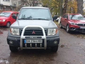 Авто Mitsubishi Pajero 2002 № 8300327