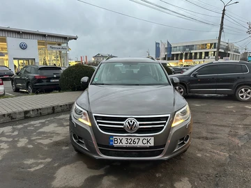 Авто Volkswagen Tiguan 2008 № 8300366