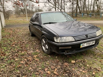 Авто Peugeot 605 1991 № 8300405
