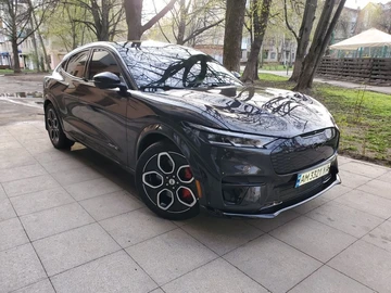 Авто Ford Mustang 2023 № 8300416