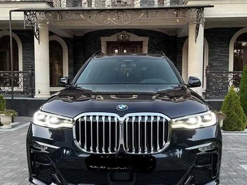 Авто BMW X7 2021 № 8300442