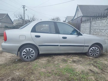 Авто Daewoo Lanos Sens  2001 № 8300462