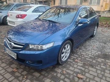 Авто Honda Accord 2005 № 8300490