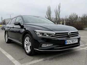 Авто Volkswagen Passat Variant 2020 № 8300570