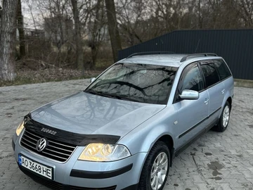 Авто Volkswagen Passat Variant 2003 № 8300675