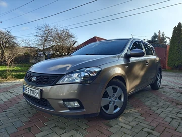 Авто KIA Cee X27 D 2009 № 8300713