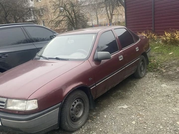 Авто Opel Vectra 1991 № 8300714